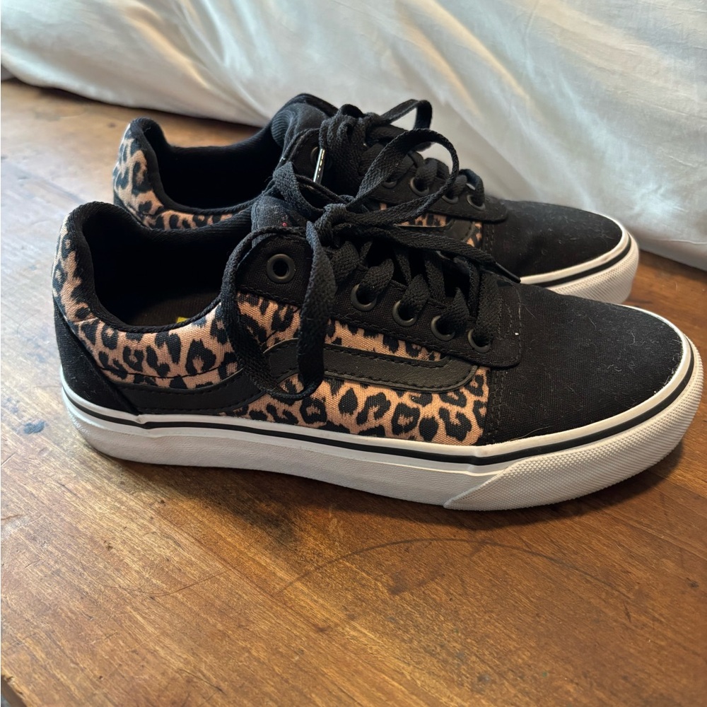 Cheeta vans size 6.5